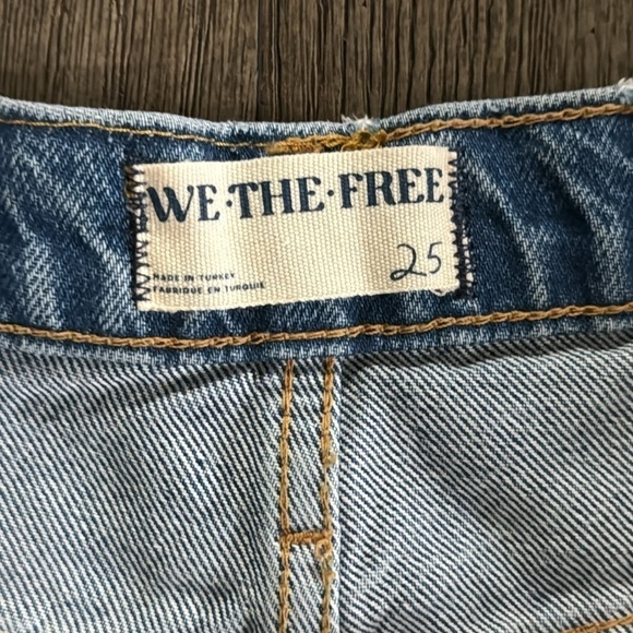 We The Free Tapered Baggy High Rise Boyfriend Jeans Mid Century Blue - Picture 6 of 9